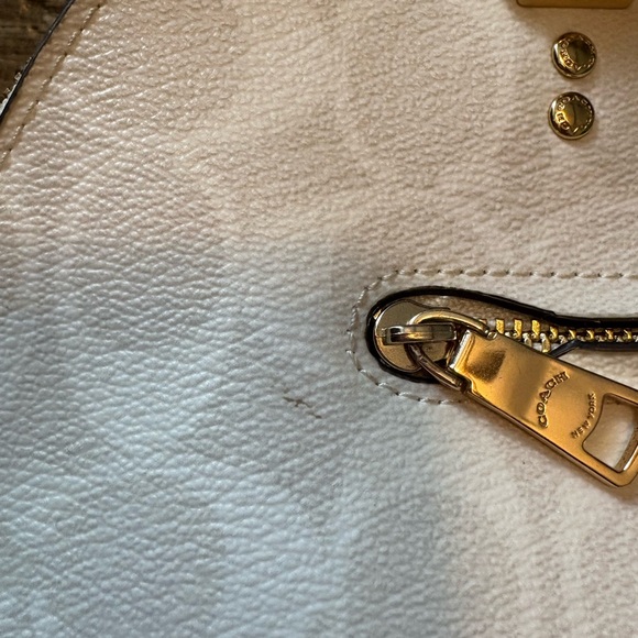 Coach Katy Satchel Bag - Picture 7 of 16